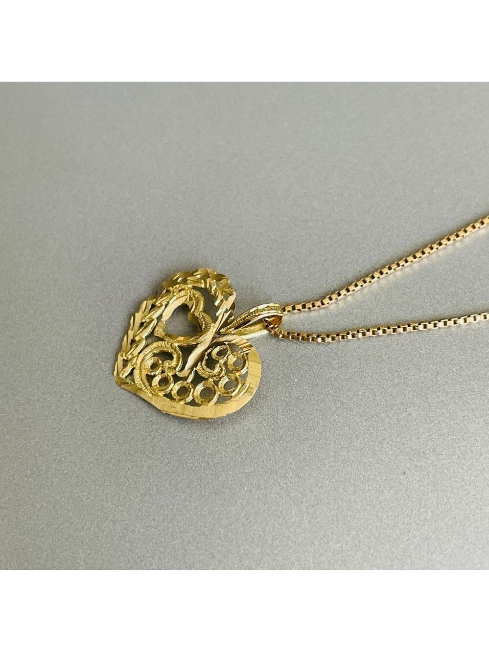 14k Yellow Gold Diamond Cut Ornate Open Heart Charm Pendant Necklace - Picture 2 of 8